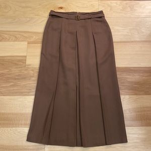 Vintage Brown Pleated Skirt - check measurements before purchasing!